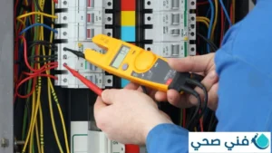 فني كهربائي في الكويت